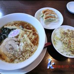 かすみ - 醤油ラーメン・ねぎチャーシュー丼ミニ・ランチぎょうざ