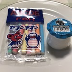 だがし屋 ぞうさん - ヨーグルトとセブンネオン