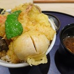 鰻・天ぷら割烹 萬木 - 天丼 1,000円（税込）