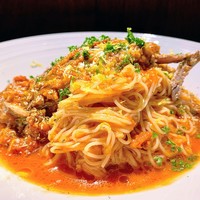 ビストロ ハマイフ - 生カッペリーニにレモン、トマト、イワシを合わせたパスタ。
