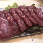 はつかの - 馬刺し。先日熊本で食べた馬刺しより全然美味かったです♫