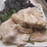 はつかの - ホントは大将生で出したいミノ刺し(笑)ミノの旨味と塩加減が絶妙でいくらでも食べれます^ ^