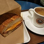 Sammaruku Kafe - ホットサンド・厚切りBLT，Ｍブレンド