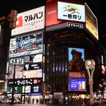 ファイ - すすきの交差点