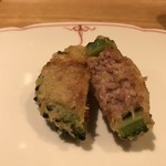 一碗水 - 苦瓜醸咸魚炸肉餅(豚の挽肉と香港くさやのゴーヤ巻き)