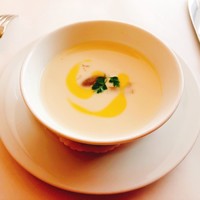 ブラッスリー ポール・ボキューズ 大丸東京 - じゃがいもの冷たいポタージュ