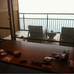 ホテルニューアワジ - 海が見える部屋から優雅に夕食を食べれます。