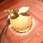 タベルナ バルバ - ジェラート（ピスタチオ）