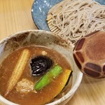 蕎麦と鶏 はんさむ - 下北沢スープカレー南蛮蕎麦 冷