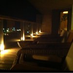 ホテルニューアワジ - 真夜中のスカイラウンジはムード満点！