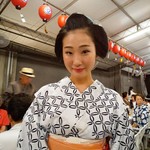 宮川町ビアガーデン - とし恵美さん