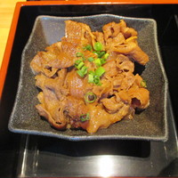 肉寿司 肉和食 KINTAN コレド室町 - 牛皿