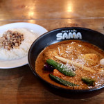 SAMA - チキンカレー７辛・ココナッツスープ