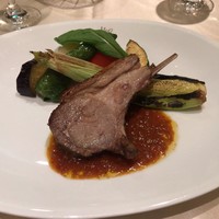 イル・ジャルディーノ - Second piatto：仔羊のロースト 野菜添え