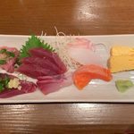 いざかや 漁火 - 刺身定食 ¥900 の刺身