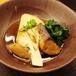 味心 すず木 - 丸大根と鰆の煮付け。