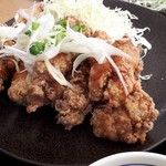 鶏彩 - 以外に胸肉の唐揚げの方が旨く感じました。