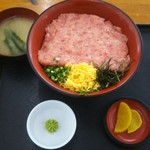 小川港魚河岸食堂 - ネギトロ丼の大盛り(税込880＋100=980円)