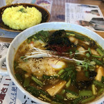 Soup curry tom tom kikir - 牡蠣ニラスープカレー