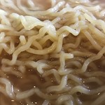 東京おぎくぼラーメン ゑびすや - 麺アップ
