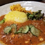 SPICY CURRY 魯珈 - 酸味で食欲増進！冷やしトマトカレー＋大根のウールガイ