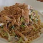 ココス - ごまダレ豚しゃぶ冷やし麺(990円)