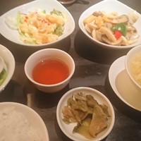 廣東料理 民生 ヒルトンプラザウエスト店 - 