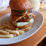 ムースヒルズバーガー - 