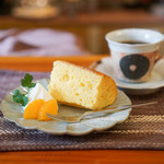 THE SHOP 十二ヵ月 - マンゴーとオレンジのシフォンケーキ