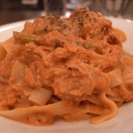 PASTAVOLA - ズワイガニのトマトソース