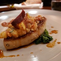 レストラン ラリューム - フランス産フォアグラのプランシャ焼き