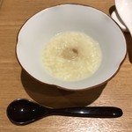 一碗水 - 荷叶粥(冷製蓮の葉粥 蓮の実添え)