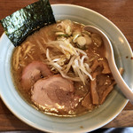 麺通 - らーめん：太麺（背脂醤油）こってりで 780円