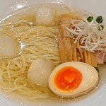 Menoudou Katsu - 冷製 羅臼昆布 塩ラーメン (限定)