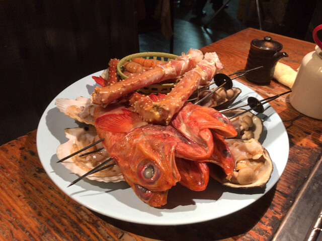 北の海鮮炙り ノアの箱舟 ノアノハコブネ 中島公園 炭火焼き ネット予約可 食べログ