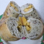 クーチャンベーグル - 雑穀チーズベーグル
