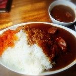 エンジェルズ - カレーライス大盛は870円