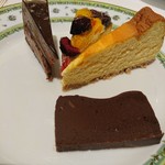 シェ・イノ - (2019年7月　訪問)どのデザートも手を抜かない仕上がりで満足し過ぎちゃう(´艸｀*)