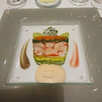 シェ・イノ - (2019年7月　訪問)オードブル・オマール海老のガトー仕立てコート・ドール風。シェ・イノさんに来たらコレが食べたくなるのです。