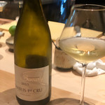 焼き鳥 とりら - グラス白 シャブリ