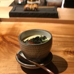 焼き鳥 とりら - 茶碗蒸しと後ろはネギま