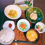 神代の湯 - 朝ごはん全景