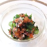 ラトラス - 2012年１月 スモークサーモンと菜の花　イベリコ生ハムのトリュフマリネ