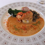 ラトラス - 2012年１月 ズワイ蟹と帆立貝ムースのパロティーヌ　オマール海老のヴァブール　ビスクドオマール