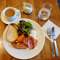 TRUNK(KITCHEN) - English Plateハーフ朝食1,800円