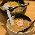 ど・みそ -  お子様みそラーメン（ドリンク付） 500円。