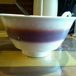 らーめん佳 - どんぶり（横から）