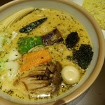 SOUP CURRY KING - チキン野菜カリー(1300円)