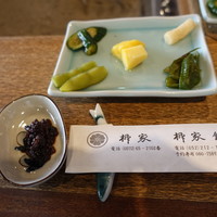 柳家 - 蜂の子、枝豆など