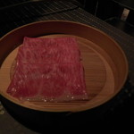 瀬里奈 - 　北海道産の特選牛サーロインが、３枚残っている様子です。